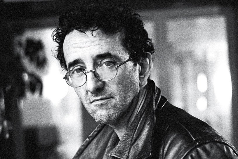 roberto-bolano-nell-acqua-nel-secchio-inutile